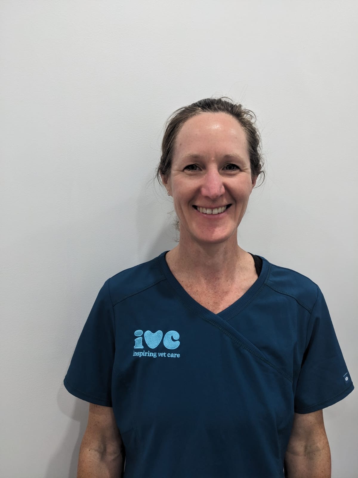 Dr Lizzy Knowles