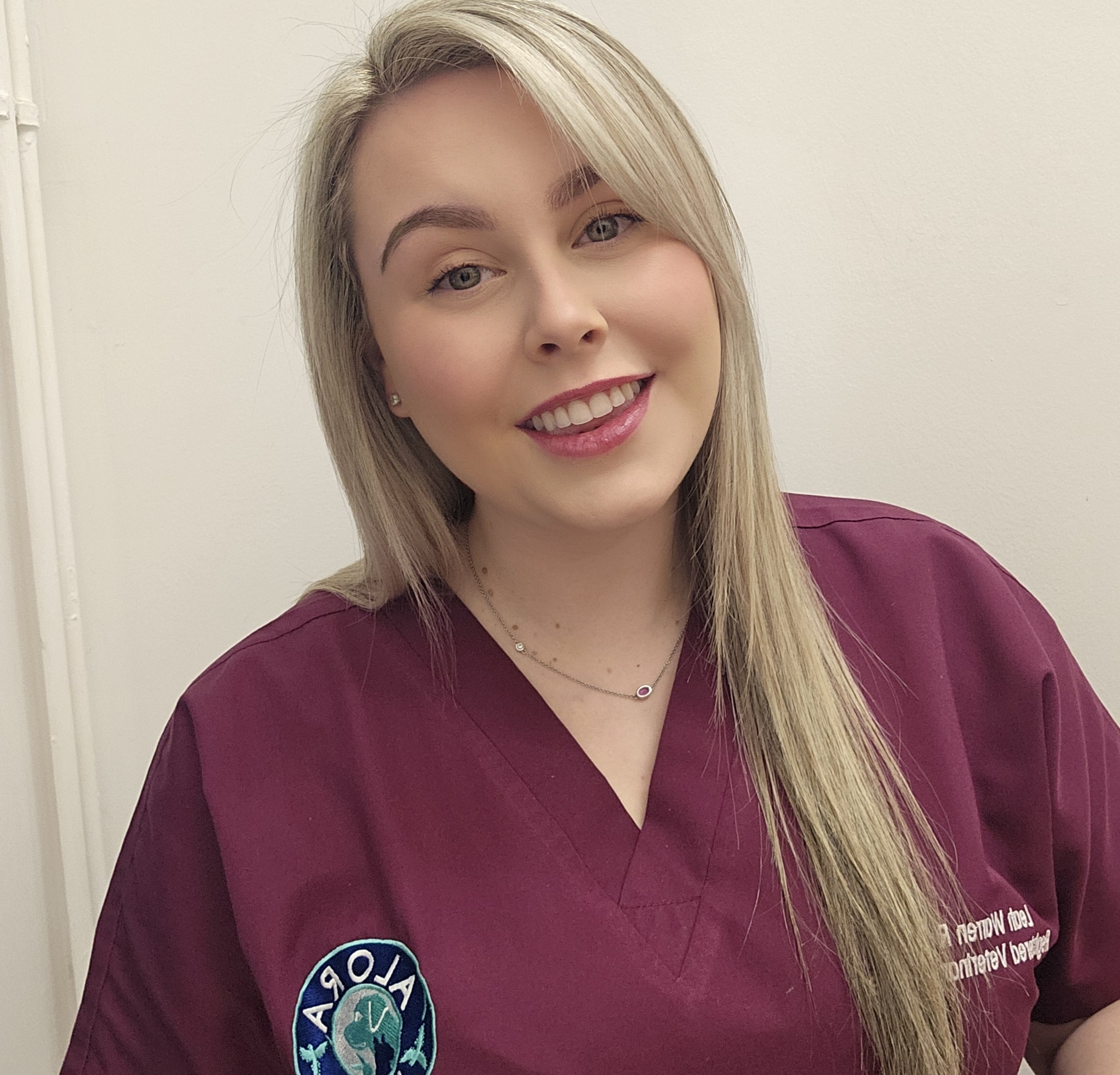 Leah Warren - RVN Veterinary Nurse