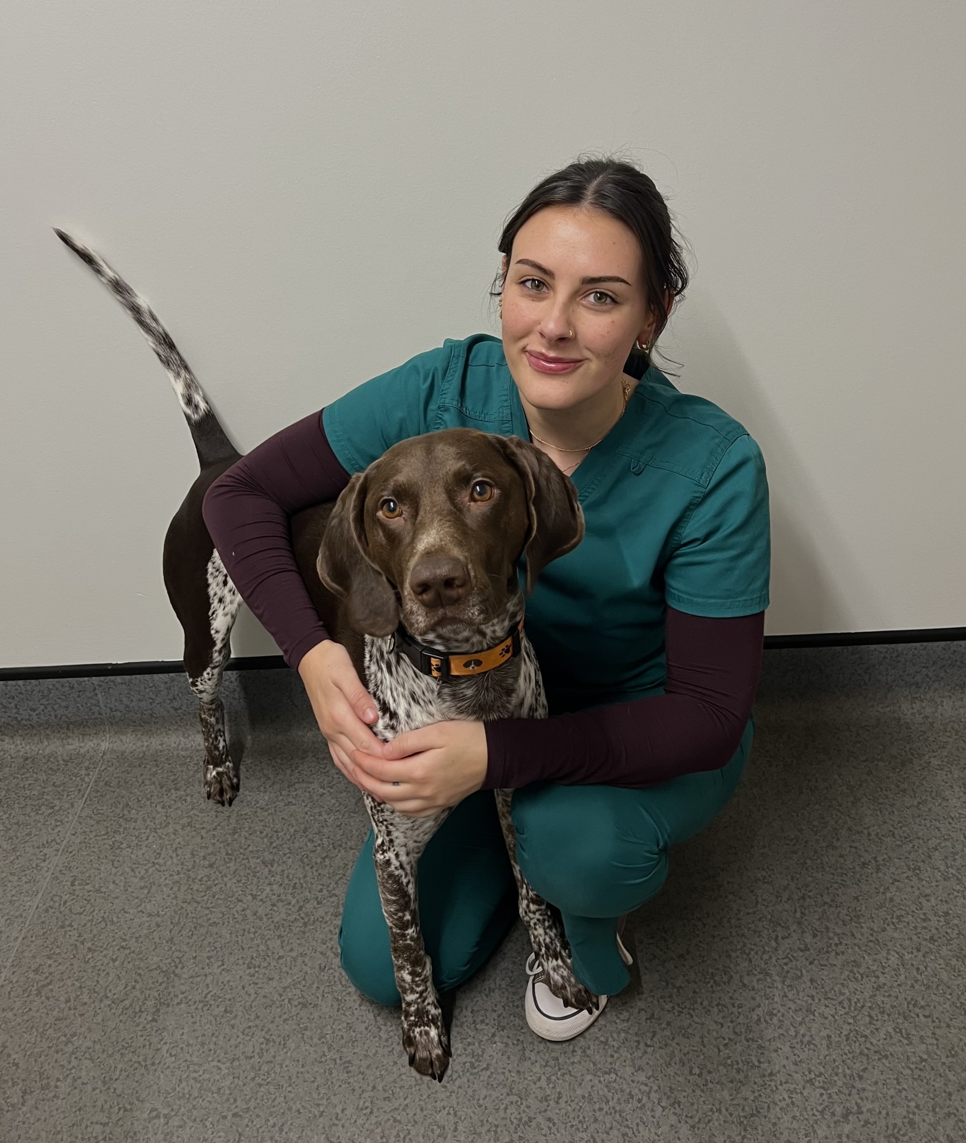 Neve - RVN Veterinary Nurse