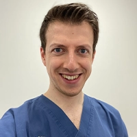 Stephen Lamont - Veterinary Surgeon