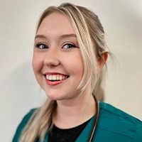 Sharna Breslan - Head Registered Veterinary Nurse