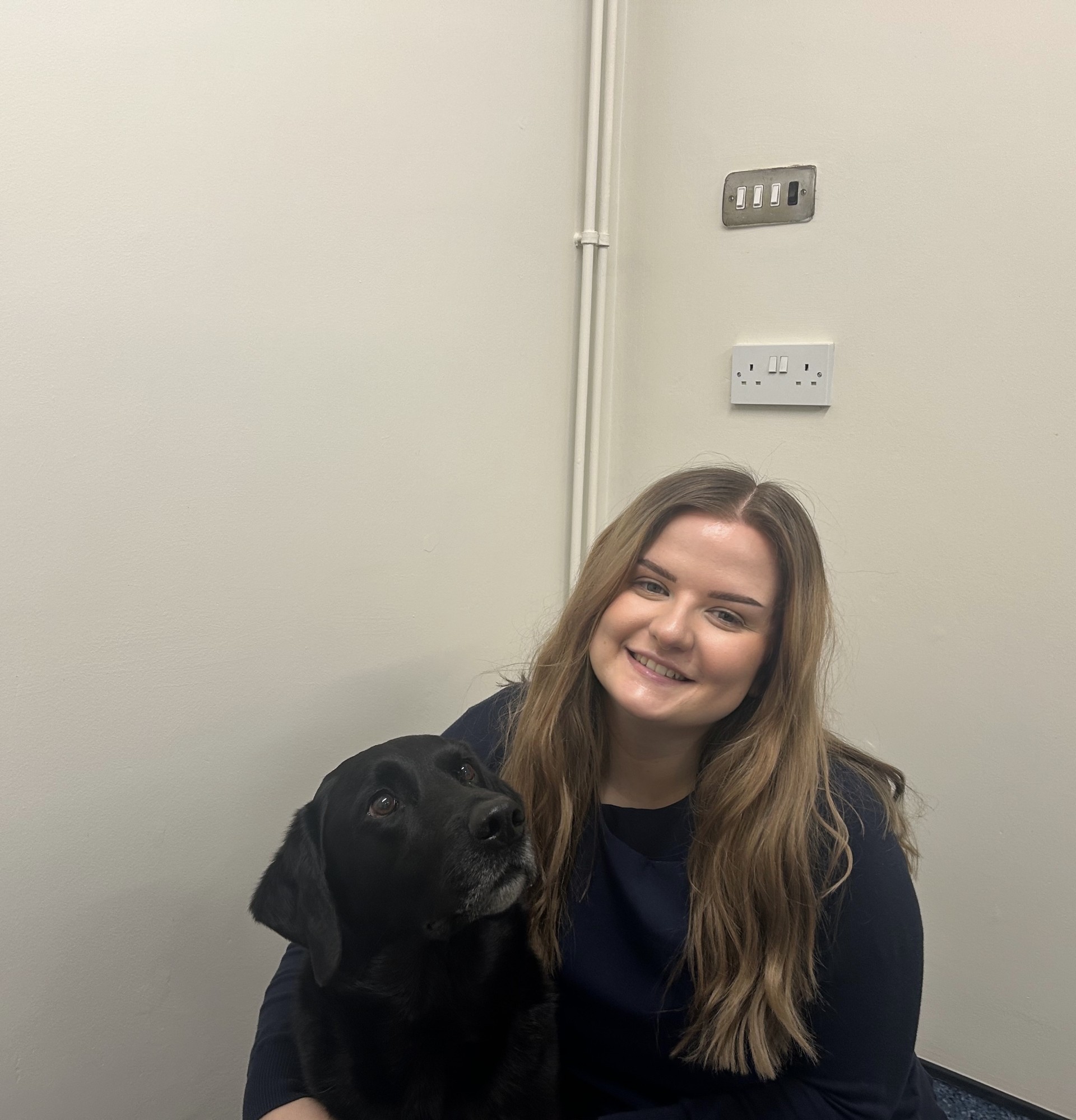 Alice - Senior Receptionist