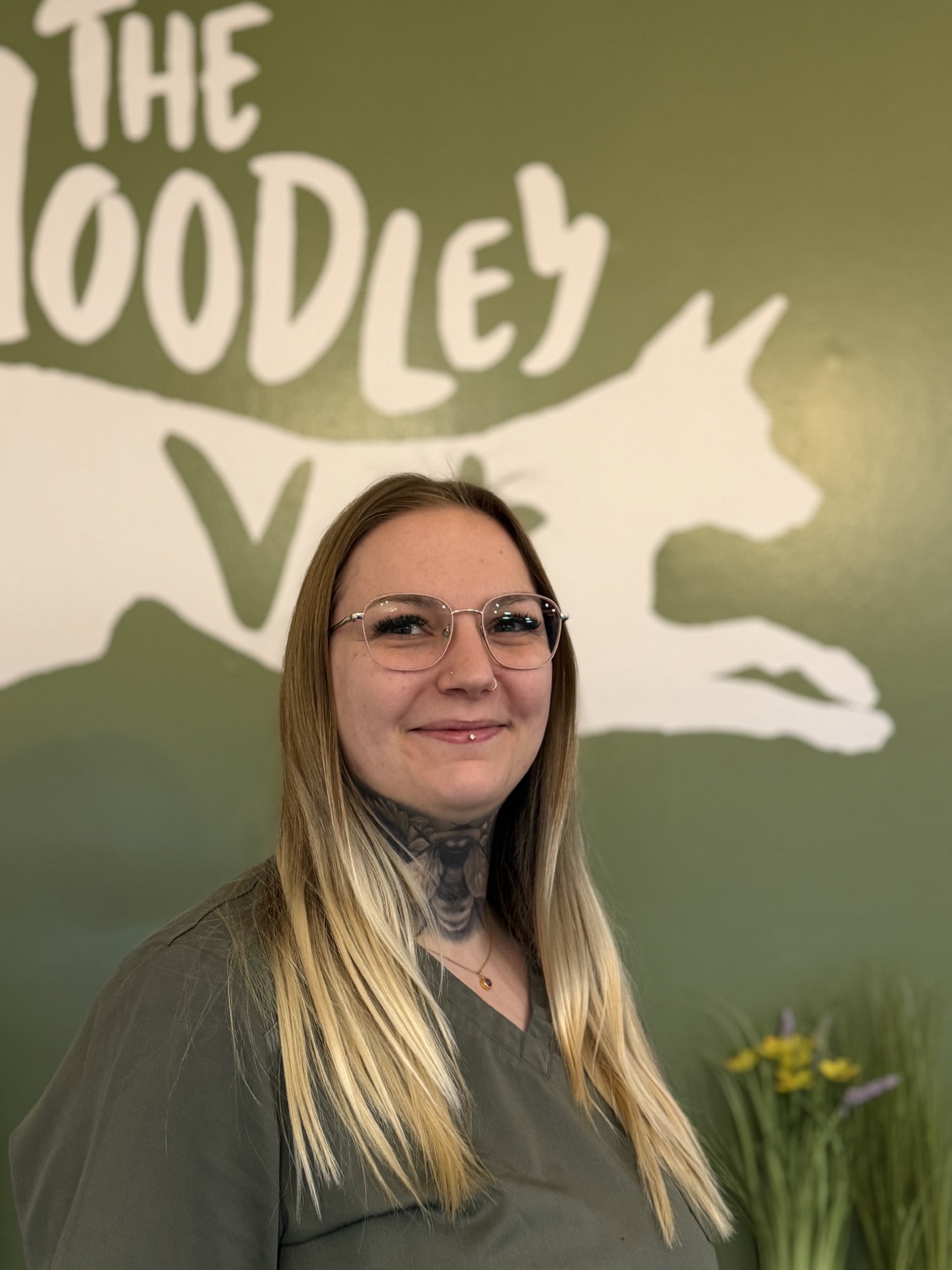 Katie Holmes - Veterinary Receptionist