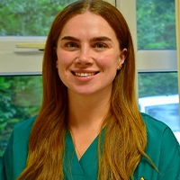 Tia Leoni-Burgess - Registered Veterinary Nurse