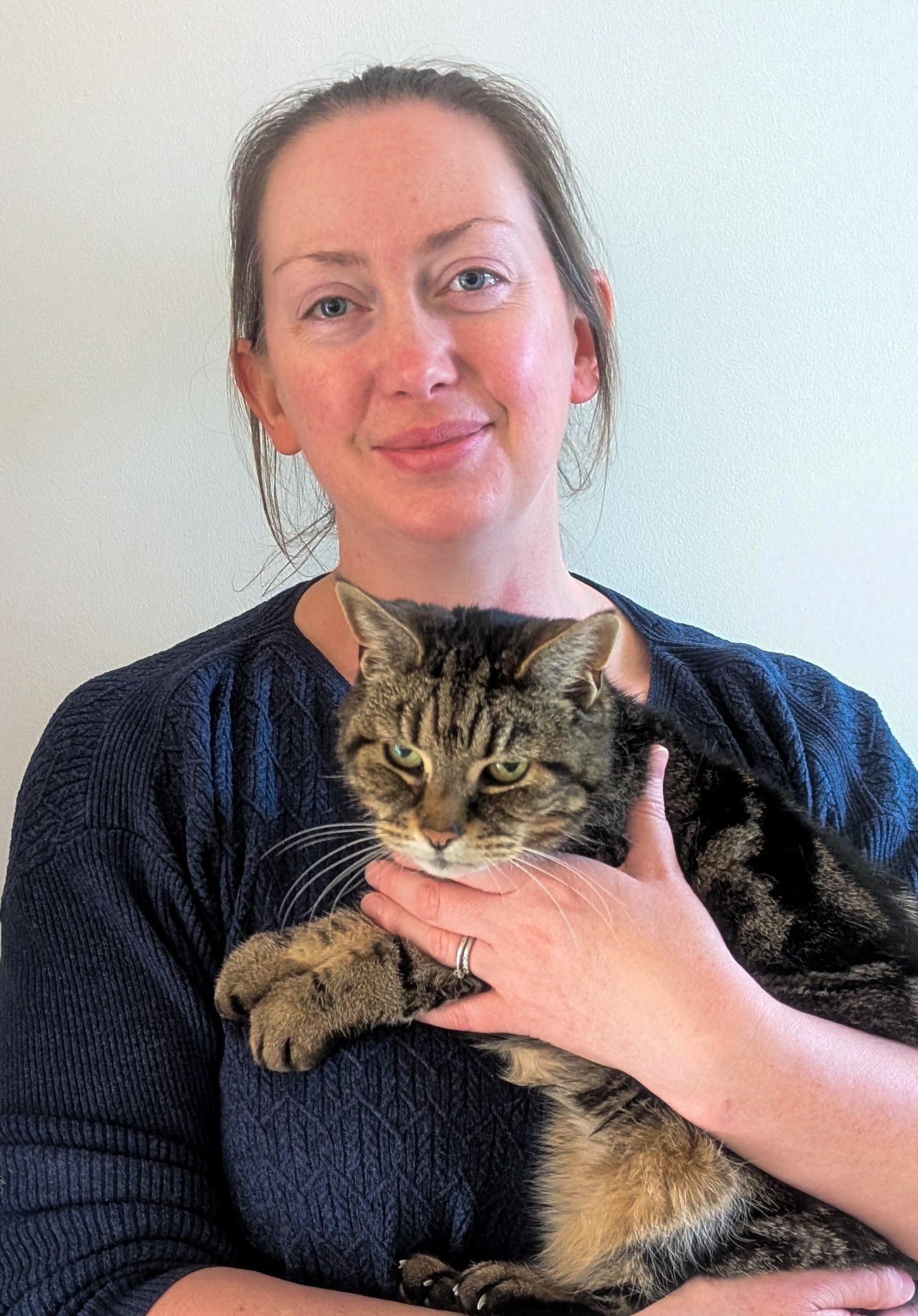 Mryshia Melleney - Veterinary Surgeon