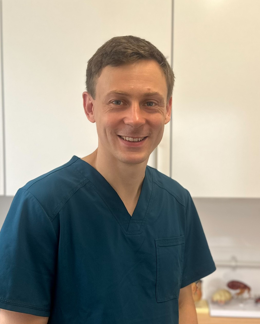 Henry Newell - BVetMed MRCVS Veterinary Surgeon